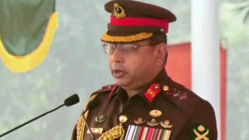 যে কোন প্রয়োজনে জীবন উৎসর্গে প্রস্তুত থাকতে হবে: সেনাপ্রধান